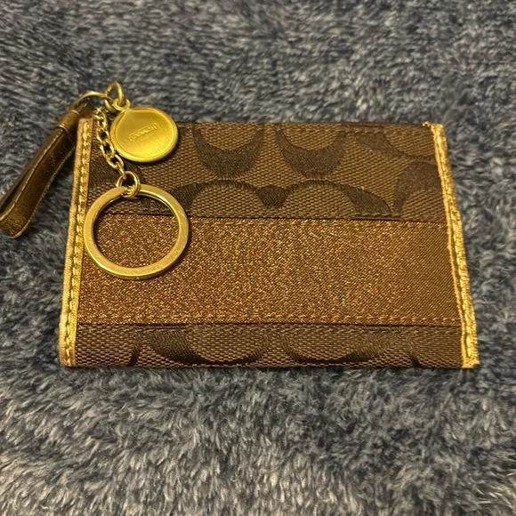 Coach card holder and keychain ( mini skinny) - Picture 1 of 9
